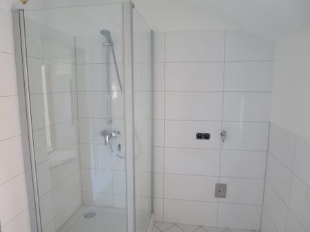 Schöne möblierte 2-Zi.-Whg in Bestlage (im Grünen/800m ZOB/Autos - Photo 4