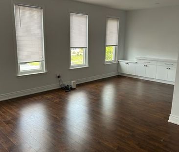 For Lease - 16 Nuttall Street, Brampton, Ontario - Photo 5