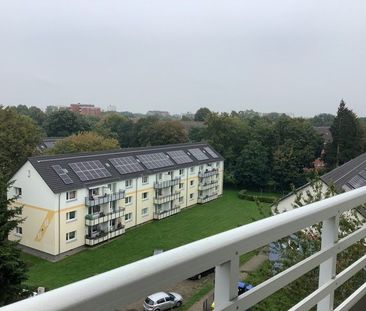 Herrlicher Ausblick, 1 Zimmer Wohnung mit Balkon und einem Fahrstuhl! - Foto 4