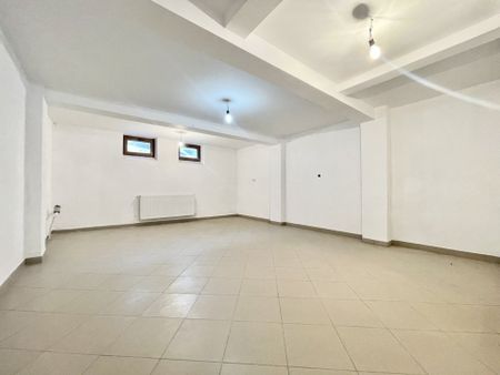 CASA 7 Camere I ÎNCHIRIAZĂ LOCAȚIE STRATEGICAI Ideala Pentru BUSINESS I 303 MP - Fotografie 2