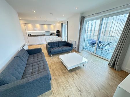 2 bedroom apartment to rent - Photo 2