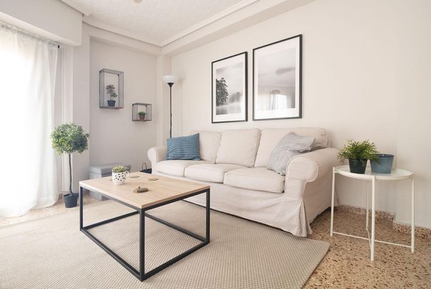 Habitación en MONCADA, Moncada – A0628-H4-3 - Photo 1