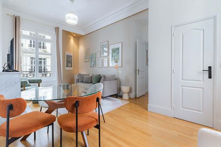 Rue de la Pompe - Photo 2