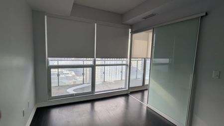 For Lease - 386 Yonge Street Unit# 2913, Toronto, Ontario - Photo 3