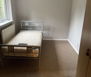 6 Auburn Place - Photo 6