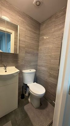 Studio Flat, Harlesden Road, NW10 - Photo 1