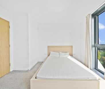 2 bedroom flat to rent - Photo 6