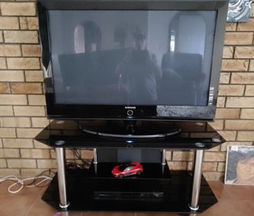 Victoria Park - Photo 2