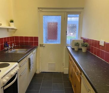 4 bedroom house to rent - Photo 2
