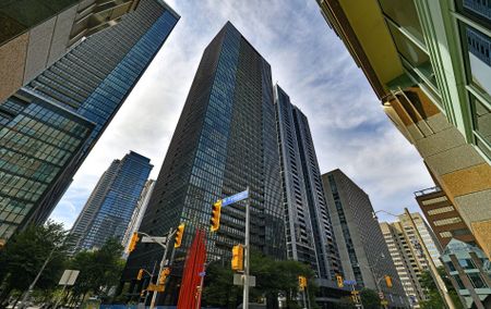 For Lease - 110 Charles Street Unit# PH4401, Toronto, Ontario - Photo 2