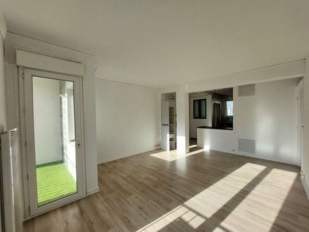 Location Appartement 3 pièces 63m² - Photo 5