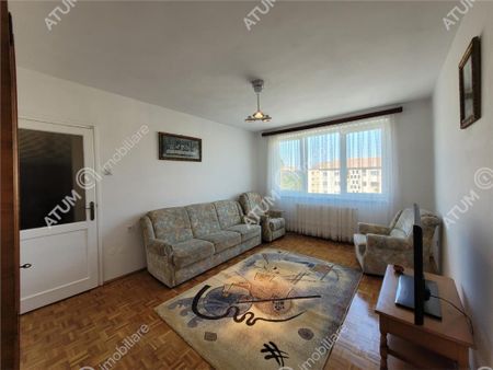 Apartament cu 3 camere si balcon in zona Rahovei din Sibiu - Photo 4