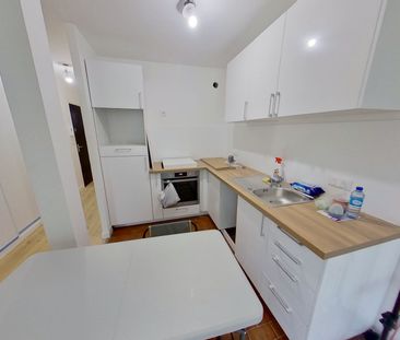 Appartement Courbevoie 2 pièce(s) 35.92 m2 - Photo 4