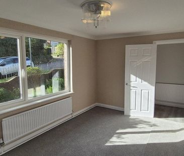 Gilfach Road, NEATH - Photo 2