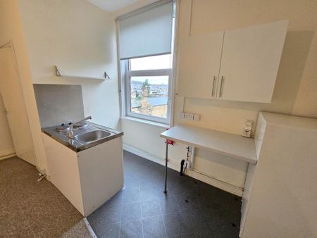 Studio to rent - Photo 4