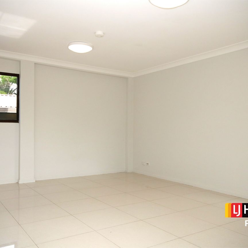 Neat and Tidy 2-Bedroom Granny-Flat - Photo 1