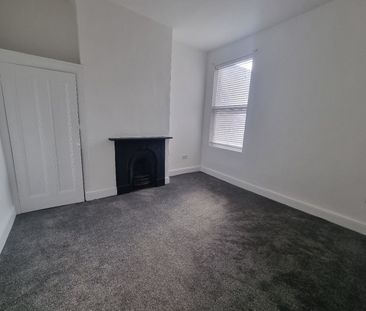 4 Bed Terraced House, Rockfield Road, L4 - Photo 5