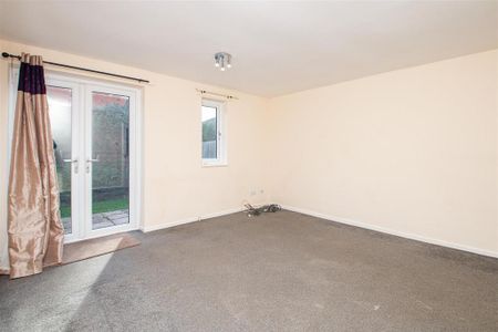 2 bedroom semi-detached house to rent - Photo 2