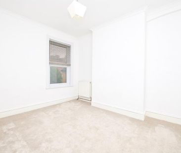 5 bedroom terraced house to rent - Photo 3