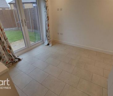 3 bedroom detached house to rent - Photo 3