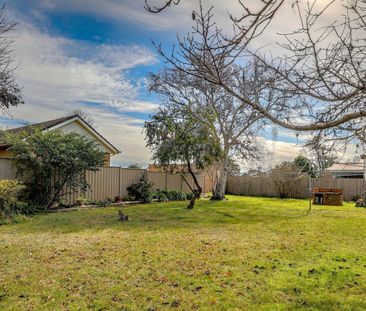 8 Gardner St, Moe, Vic 3825 - Photo 1