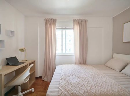 Rua Engenheiro Caldeira Rodrigues, Lisbon, Lisbon 1600-231 - Photo 2