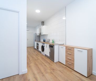 Calle de Tracia, Madrid, Community of Madrid 28037 - Photo 6