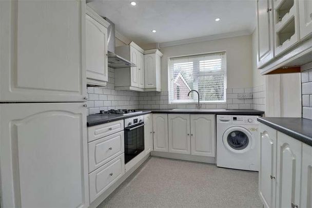 Greenfield Crescent, Waterlooville, PO8 - Photo 1