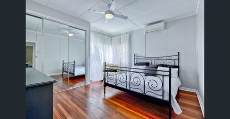 Charming Post War Home on Large Corner Block - Photo 3