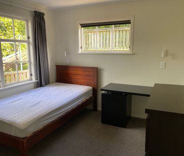 *Karori 4BR Home with Solar* - Photo 1