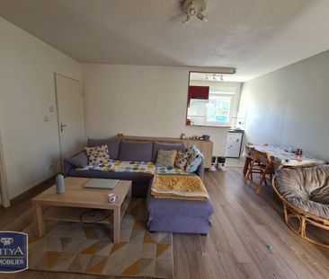 Location Appartement 3 pièces 55m² BEAUNE LES MINES 87280 - Photo 2