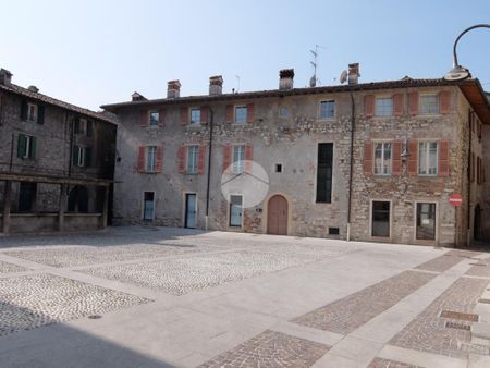 Trilocale in affitto - Photo 2