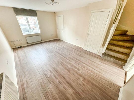 3 BED Semi-detached house To rent - Photo 1