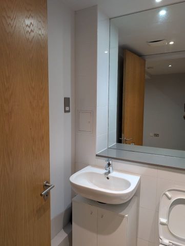 1 Bed Flat, Teseo House, NW2 - Photo 2
