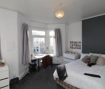 5 bedroom private hall to rent - Photo 6