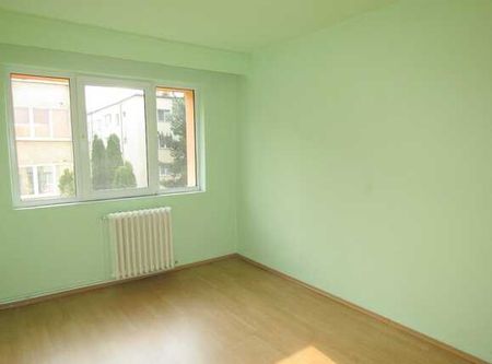 Apartament cu 4 camere, 75 mp, decomandat, partial mobilat, zona strazii Primaverii - Photo 5