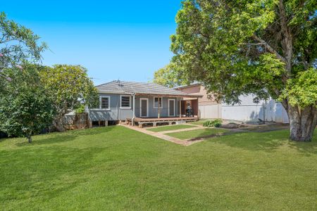 81 Grant Street, Port Macquarie NSW 2444 - House For Rent | Domain - Photo 5