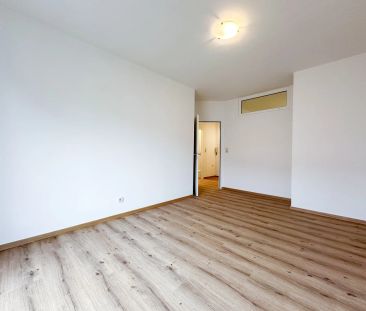 Moderne 2,5-Zimmer-Wohnung (WG-tauglich) mit französischem Balkon n... - Foto 1