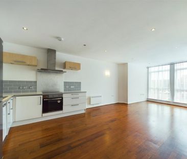 2 bedroom flat to rent - Photo 4