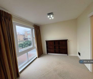 4 bedroom terraced house to rent - Photo 3