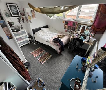 5 bedroom terraced house to rent - Photo 4