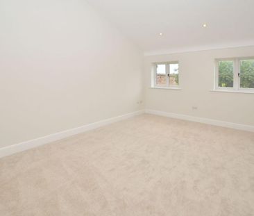 2 bedroom barn conversion to rent - Photo 3