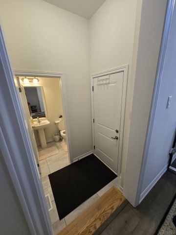 For Lease - 296 Okanagan Path, Oshawa, Ontario - Photo 5