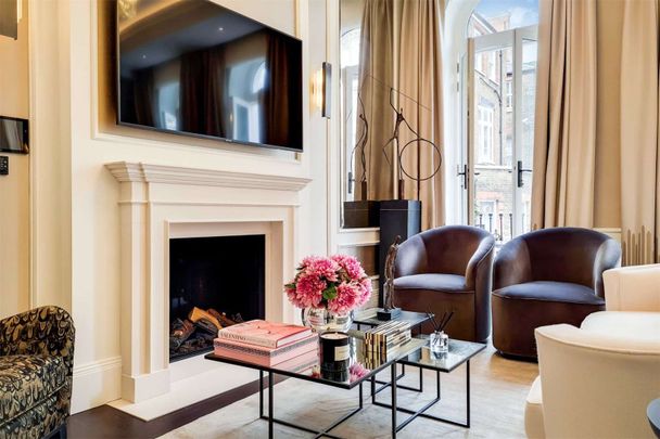 A luxury two bedroom apartment providing lateral living - Photo 1