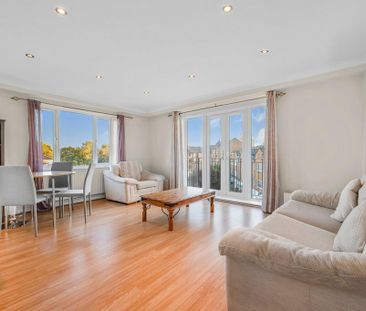 2 bedroom flat to rent - Photo 2