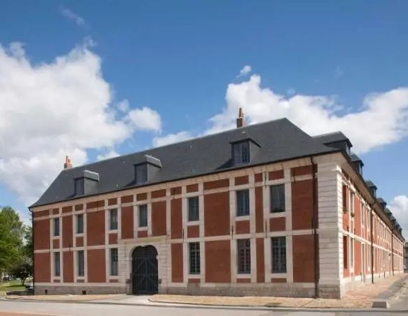 Appartement à louer 2 pièces 53.21m² - Photo 1