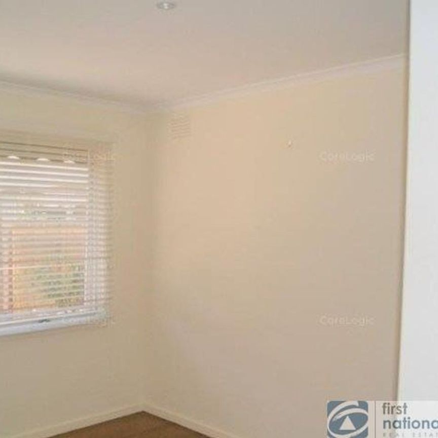 1 Norham Court, Berwick - Photo 1