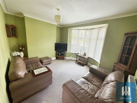 Slade Lane, Rastrick, Brighouse, HD6 - Photo 4