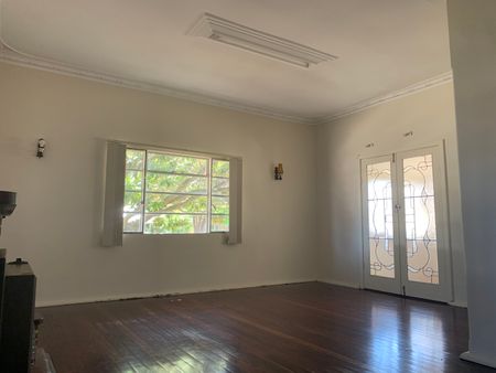 56 Hamilton Street, Bassendean WA 6054 - Apartment For Rent | Domain - Photo 3