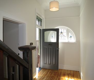 A PERIOD HOME IN THE HEART OF THE ACTION! - Photo 3